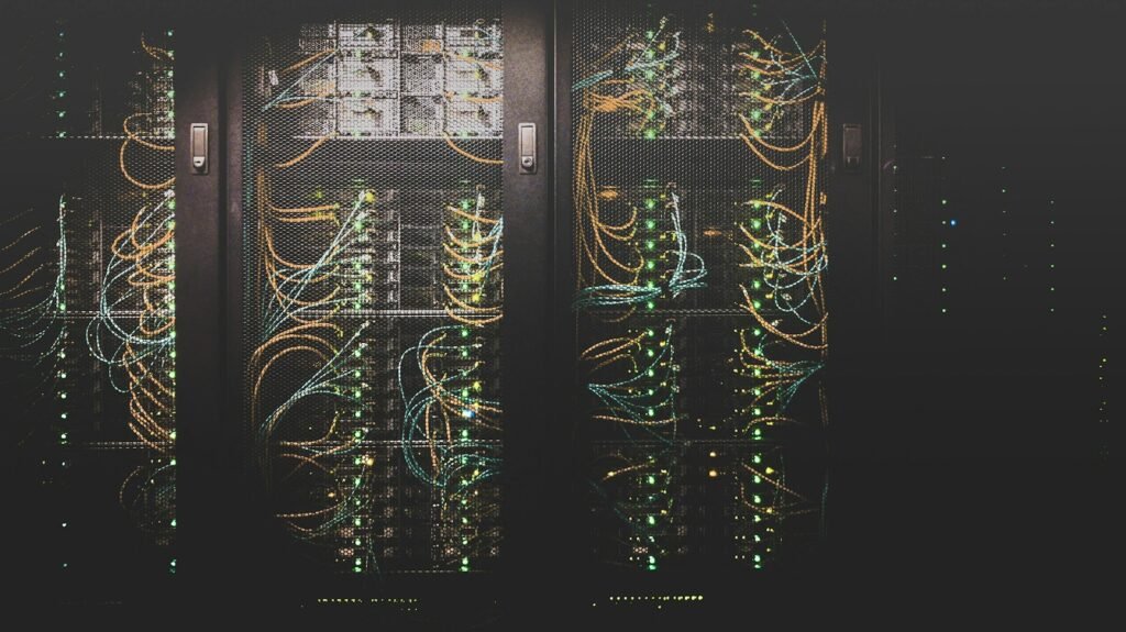 NVMe SSD Buying Guide 2026: PCIe 4.0 vs PCIe 5.0, Capacity, Cooling and Endurance — illustration 1